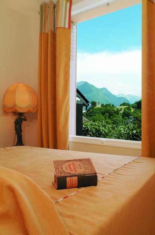 Hotel Le Viscos Saint-Savin  Szoba fotó